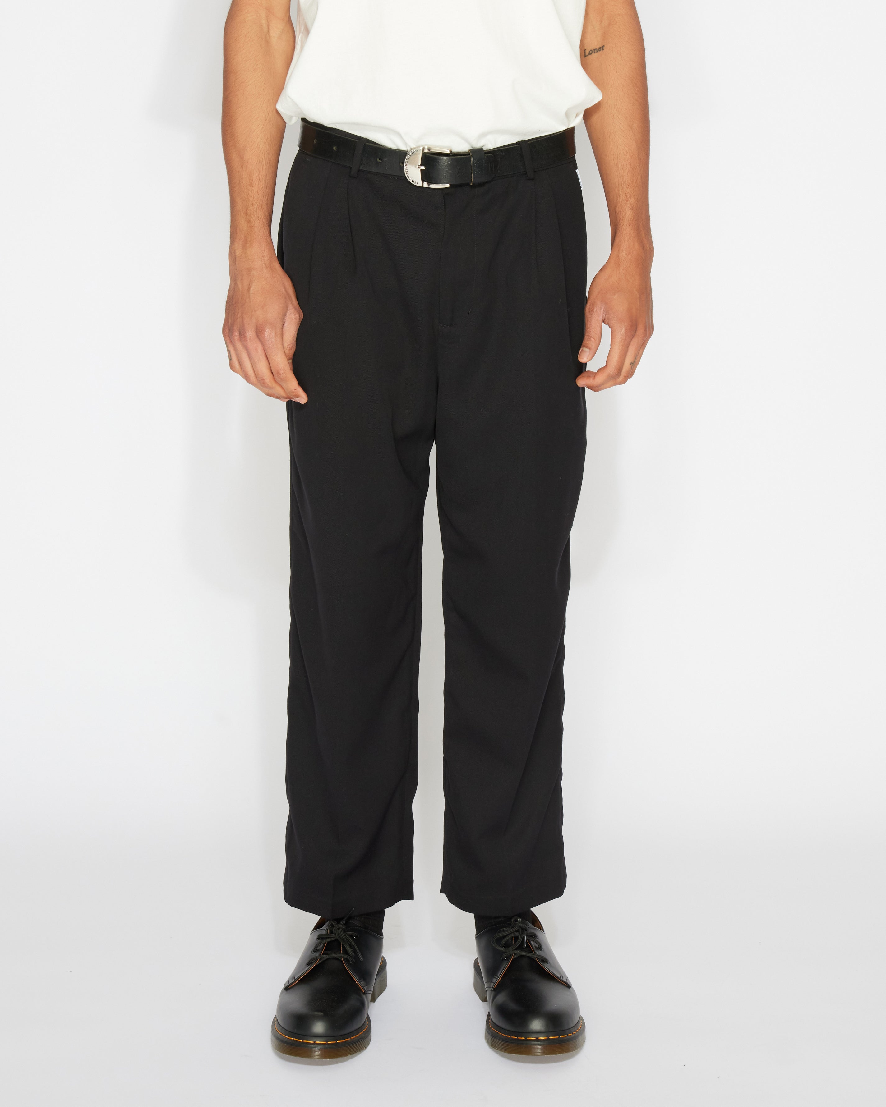 Elegant and Confortable Pants